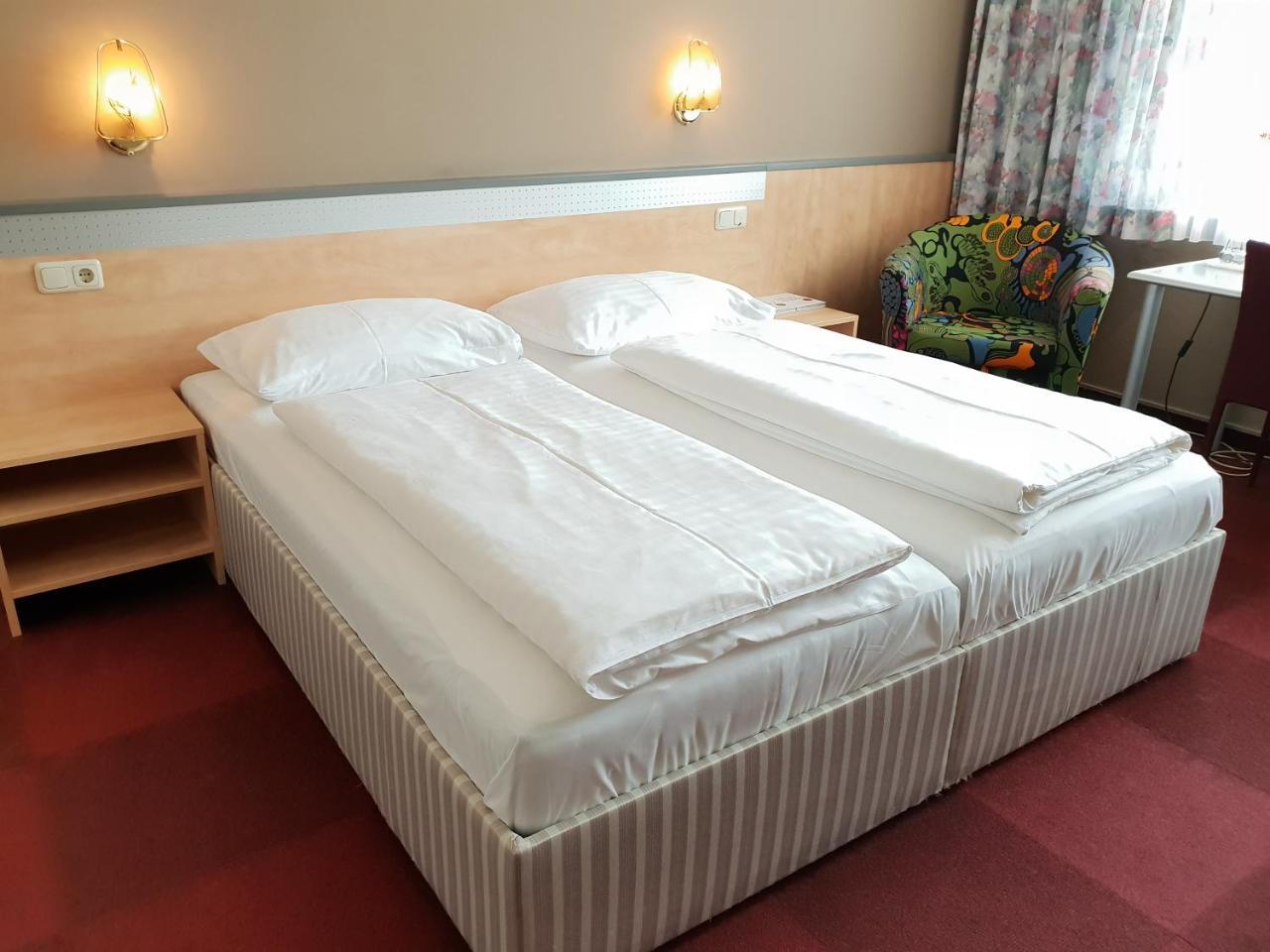 Parkhotel Krems Exterior photo